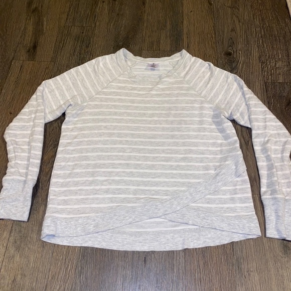 Active Life size small gray top so soft - Picture 2 of 4